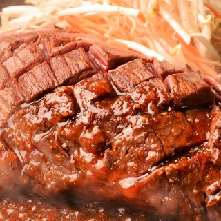 メガインディアンズ ステーキハウス_0