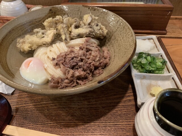 踊るうどん 梅田店>