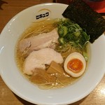 麺 ヒキュウ 六甲道店 - 魚介らーめん750円