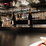 エクアトゥール - インテリア　カウンター