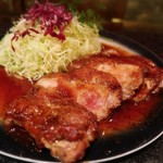 とんかつ マンジェ - 幻の裏メニュー！
      ソースないと作れないからホンマに幻(笑)
      ポークジンジャーステーキ✨