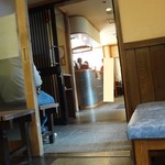 あつた蓬莱軒 - 待合室