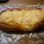 かめしまパン - チーズブレッド80円