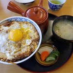 番番亭 - リブロースかつ丼  1,000円