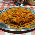 スパゲッティーのパンチョ - ナポリタン(メガ盛り)
