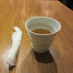 Ochi Kochi - 紙おしぼり　＆　お茶