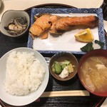 酒処 はづき - 焼魚 しゃけ 850円