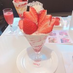 タカノフルーツパーラー 新宿本店 - 