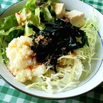 レストラン　ファットボーイ - サラダ