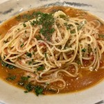 ジルモーリオ・ディ・バンブ - ツナとほうれん草のトマトソースパスタ