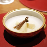 かまくら和久 - 季節の一品 ：徳島産筍とワラビ