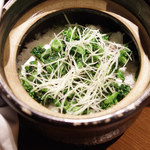 かまくら和久 - 食事：真鯛と菜の花の混ぜご飯