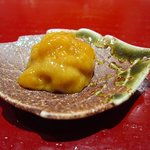 すゝき野 鮨金 - 雲丹の昆布〆　