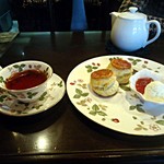 紅茶の店 ARIEL - クリームティセット