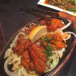 Swagat Indian Restaurant - チキンティッカ オイオイ、なんだよコノ味わいと食感は〜？