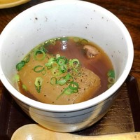 馬春楼 北新地総本店 - ○煮物 桜カルビと大根の炊き合わせ