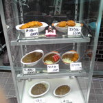 ライスカレー まんてん - ガラスケース