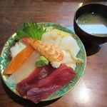 八十八 - 平日限定お得ランチ[海鮮丼 味噌汁付](2019/02/22撮影)