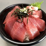 弁天屋 - 鉄火丼…760円