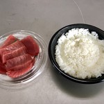 弁天屋 - 鉄火丼…760円