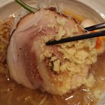 麺屋 すずらん - 焼豚(2019.02)