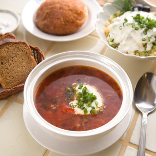 [Authentic taste] A variety of “Russian Cuisine” that will make you feel at home and feel warm.