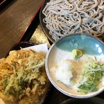 十割そば ひまわりの種 - 野菜かき揚げそば  770円