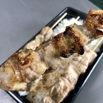 吾助 - 焼き鳥弁当…500円