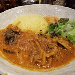 SPICY CURRY 魯珈 - 麻辣香鍋咖喱