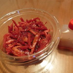 ミート ガーデン - 料理写真:ユッケ