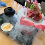 みなと市場 小松鮪専門店 - 