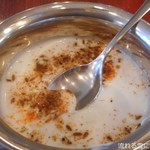 インド食堂 ふたば - ヨーグルトソース