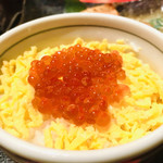 北海道料理 ユック - いくら丼
            アップ