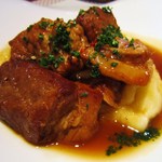 ビストロ ダイア - 岐阜県産トロトロ豚肩肉の4時間煮込み 北海道産甘いジャガイモのピューレ添え