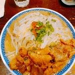 ラーメン無限大 津田沼店 - ホルモンラーメン