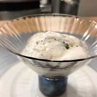 Fine bouche - 広島大黒神島の牡蠣　山口産ハマグリ　富山のホタルイカ　白菜の芯