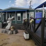 ヤスダヨーグルト ワッフルハウス - 離れのカフェスペース