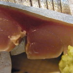 割烹くずし 徳多和良 - 11.11.08 しめさば　皮岸の脂も美味そうでしょう！ｳﾏｲﾝﾀﾞﾅｧ！