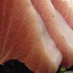 割烹くずし 徳多和良 - 戻りかつを　脂ノリノリ！