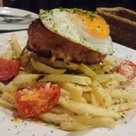 ファッティーズ - ラム肉のハンバーグ