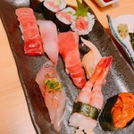 Minamikashiwa Shunno Sengyo To Shiki No Jizake Sushi No Isoichi - 