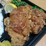 花まる弁当 - 唐揚げ～ほぼ一塊！