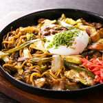 Teppanyaki sauce Yakisoba (stir-fried noodles)