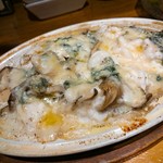 ビストロ シン 2 - 白子と舞茸ゴルゴンゾーラ焼