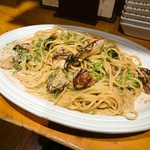 ビストロ シン 2 - 牡蠣と生海苔クリームパスタ