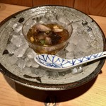 器楽亭 - 赤なまこの茶振りの白和え 木の芽の香り