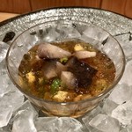 器楽亭 - 赤なまこの茶振りの白和え 木の芽の香り