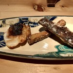 器楽亭 - 真魚鰹の塩焼き 堀川牛蒡の含み揚げ