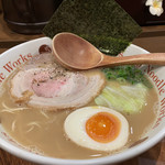 ヌードルワークス - ラーメン 660円(トッピング無し)