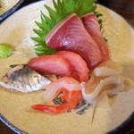 金町製麺 - 刺身盛り合わせ